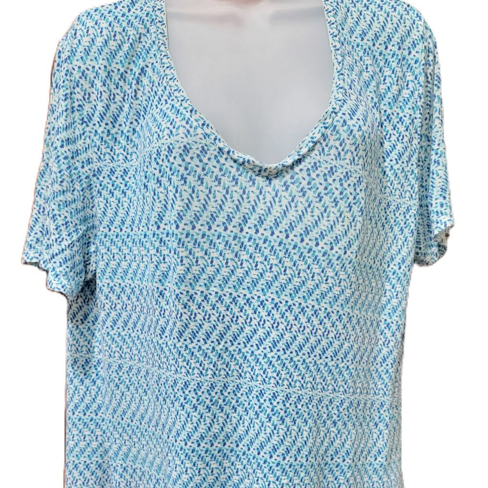 Apt 9 Essentials Women's size Large comfy soft top